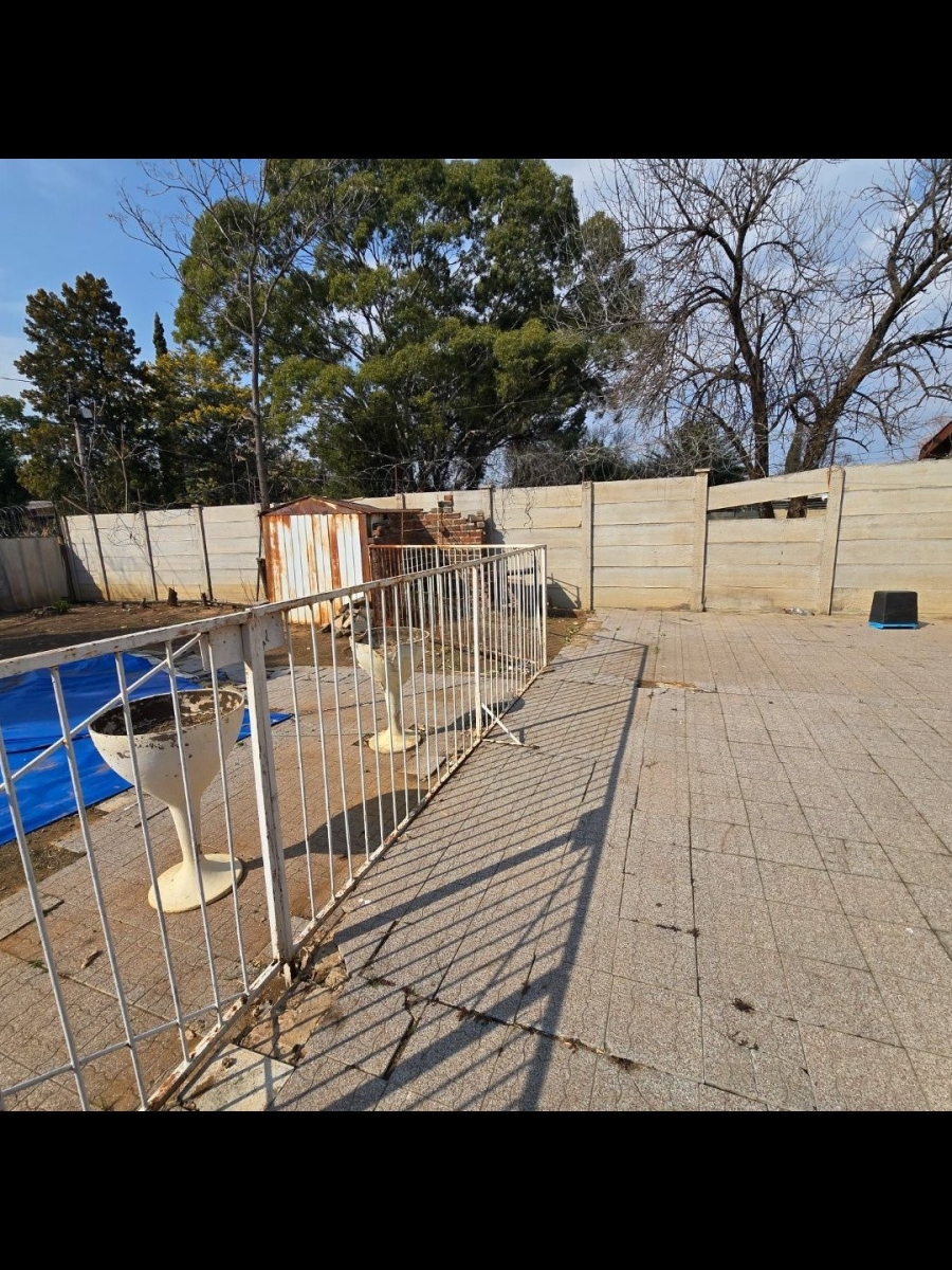 14 Bedroom Property for Sale in Brandwag Free State